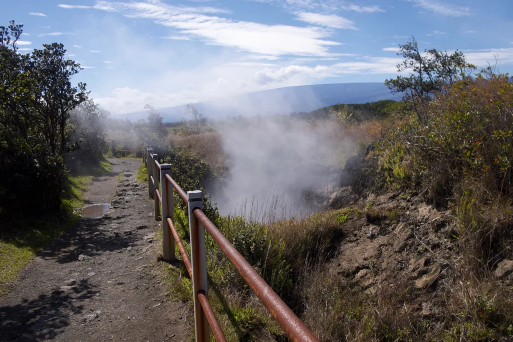 Sulphur Banks Trail, Hawaii Volcanoes National Park