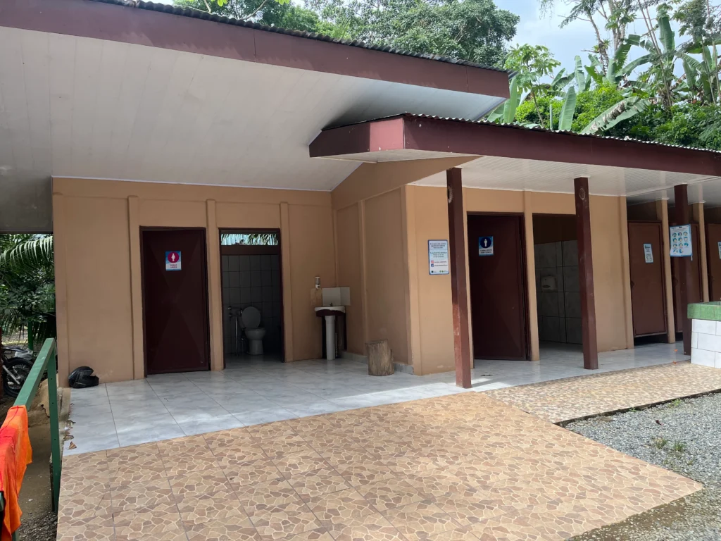 Restrooms at Nauyaca waterfall parking lot