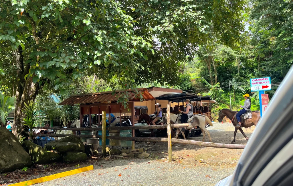 Horseback riding at Nauyaca waterfall