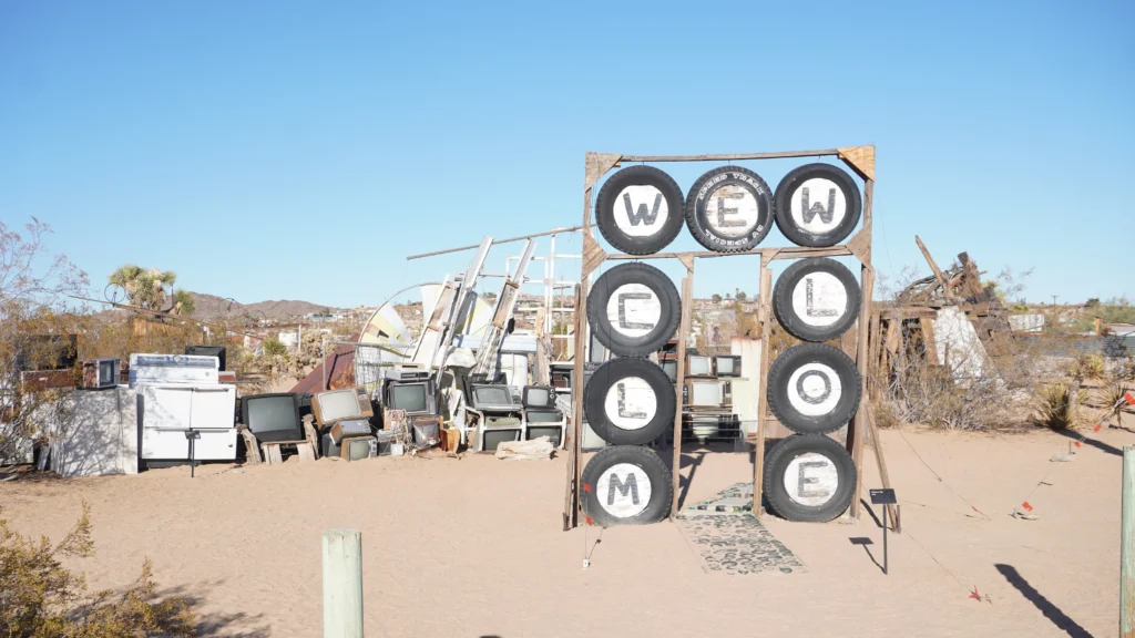 Noah Purifoy Desert Art Museum, Joshua Tree