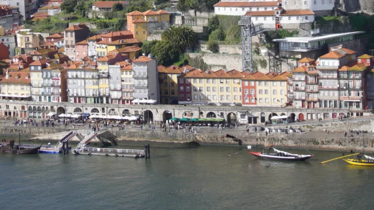 Riberia, Porto